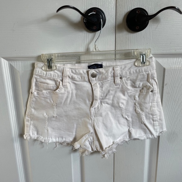 White denim shorts - Juniors size 3 - Picture 1 of 3